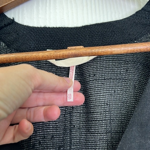 Free People - Black Button Down Long Sleeve Long Lightweight Sweater Duster XS - Picture 11 of 14